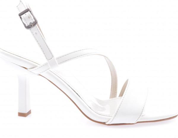 Kadın Kare Burun Çapraz Bantlı Topuklu Sandalet Beyaz Rugan 8163275 - Image 1