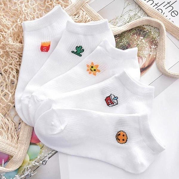 Moodsocks Kadın Beyaz Eğlenceli Desenli Patik Çorap Seti - Tarzınıza Neşe Katın! - Image 1