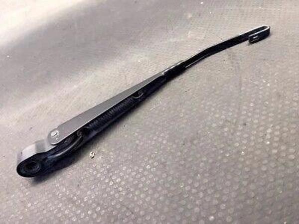 Cam Sılecek Kolu : Arka Ford Mondeo Bm 01- (Oem No: F 1S71 17526 Nb) - Image 1