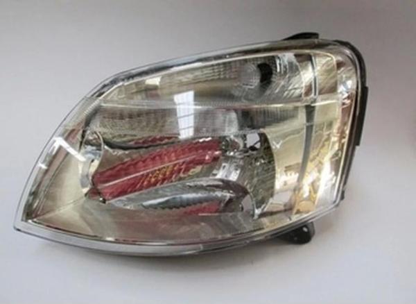 2004-2009 Citroen Berlingo Far Lambası Sol Manuel 6 Fişli (Ayfar) (Adet) (Oem No:6204Ax) - Image 1
