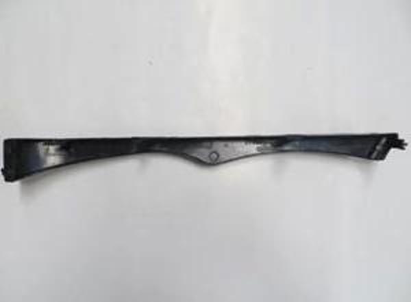 2002-2005 Bmw 3 Serisi Sd Far Alt Çıtası Sağ Fıskiye Deliksiz (Tw) (Adet) (Oem No:51137043410) - Image 1