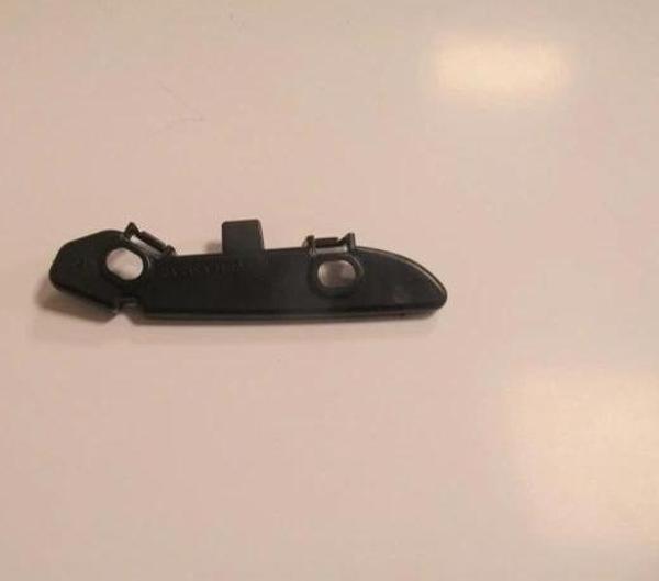 Bmw 3 Serı- F30- 12/18; Ön Tampon Braketi Alt Sol Plastik (Oem No: 51117279711) - Image 1
