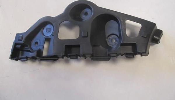 Dacıa Sandero- 13/16; Arka Tampon Bağlantı Braketi Sağ (Oem No: 850440810R) - Image 1