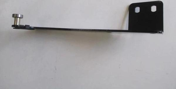 Ford Transıt Connect- 2002-2009 Sürgülü Kapı Alt Ray Bağlantısı Sol  Oem No: 2T14 V25000 Ac - Image 1