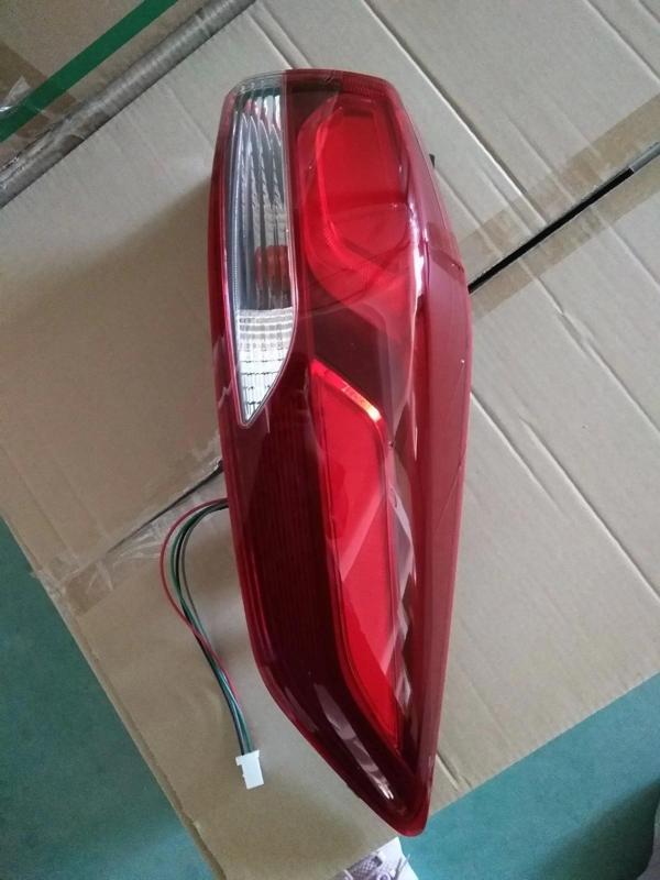 Stop Lambası Dıs Sag Beyaz-Kırmızı - P21/5W/Py21W Kore Elantra Benzın-Dızel 2015-2018 (Oem No: 92402 - Image 1