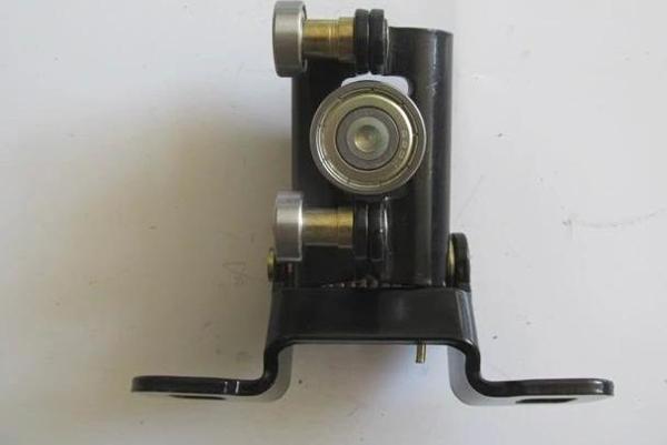 Ford Transıt- V184- 2002-2006 Sürgülü Kapı Orta Ray Bağlantısı Sağ Rulmanlı  Oem No: Yc15 V268B40 Al - Image 1