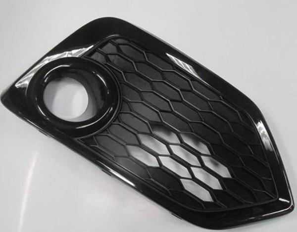 2016-2018 Honda Civic Hb Sis Lamba Kapağı Sağ Sis Delikli (Oem No:71103Tgga20) - Image 1
