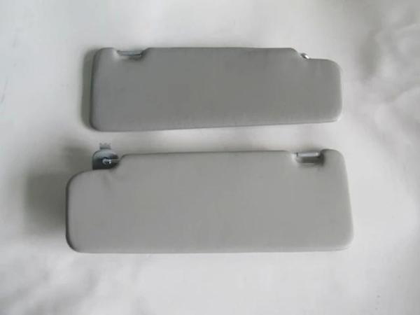 Dacıa Duster- 10/17; Güneşlik Gri Sağ/Sol Set 2 Parça (Oem No: 6001546870) - Image 1