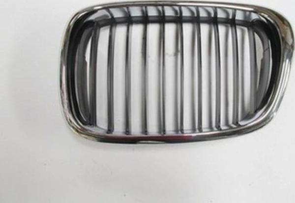 2001-2003 Bmw 5 Serı E39- Ön Panjur Sol Nikelajlı-Siyah (Tw) (Adet) (Oem No:51137005837) - Image 1