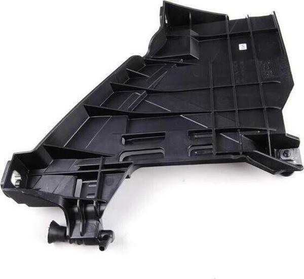 Far Braketı Alt Sol Vw A5 Bm 10-12 (Oem No: 8T0941453A) - Image 1
