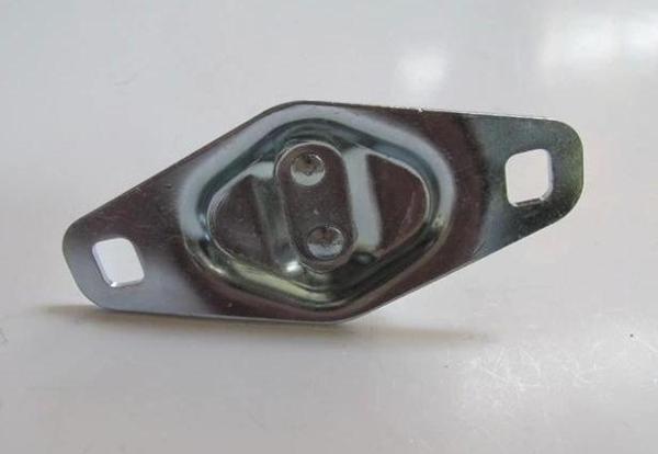 Fıat Fıorıno- 08/24; Bagaj Kapak Kilit Karşılığı Alt (Adet) (Tek Kapı) (Oem No: 51793987) - Image 1