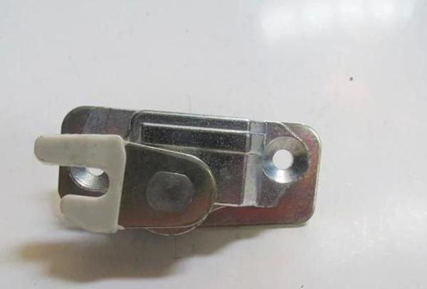 Fıat Ducato- 1997-2002 Sürgülü Kapı Kilit Üst Bağlantı Karşılığı Sağ  Oem No: 1310595080 - Image 1