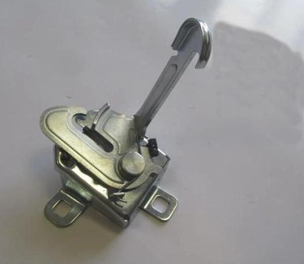 Fıat Grande Punto- 2006-2012 Kaput Kilidi  Oem No: 51913761 - Image 1
