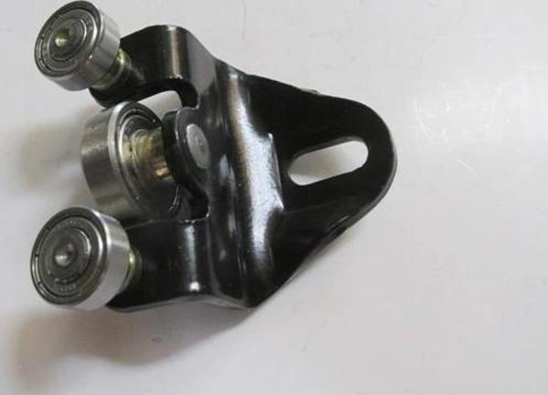Ford Transıt- V184- 2002-2006 Sürgülü Kapı Alt Ray Bağlantısı Sağ Rulmanlı  Oem No: Yc15 V25028 Af - Image 1