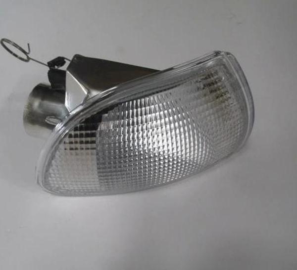 1997-2002 Fiat Palio Ön Sinyal Sağ Beyaz (Duysuz) (Mars) (Adet) (Oem No:46537829) - Image 1
