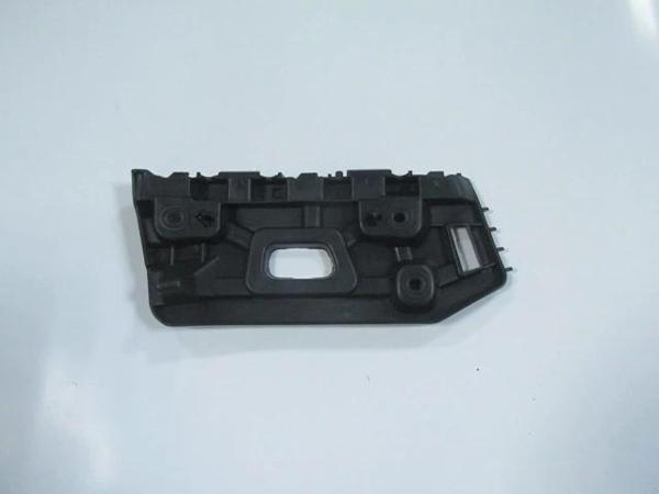 Dacıa Dokker- 13/21; Ön Tampon Braketi Sol (Oem No: 622210972R) - Image 1