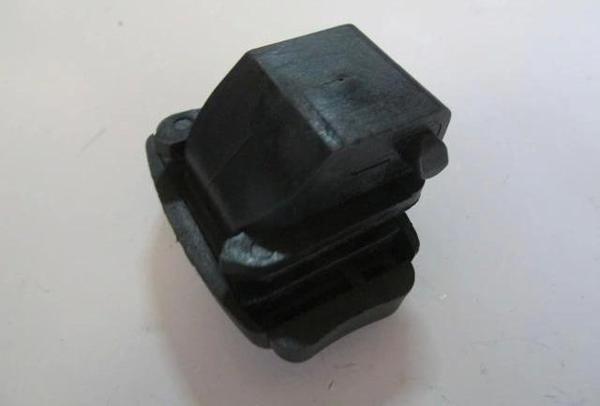 1998-1999 Renault Megane Torpido Mandalı Siyah Oem No: 7701472795 - Image 1