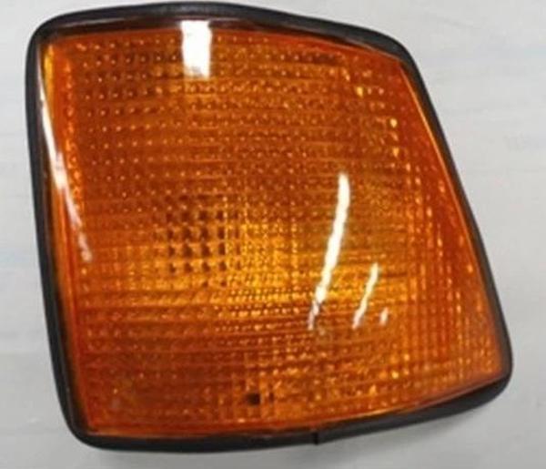 1988-1992 Bmw 7 Serı E32- Ön Sinyal Sol Sarı (Famella) (Adet) (Oem No:63131378338) - Image 1