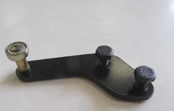 Ford Transıt- V184- 2002-2006 Sürgülü Kapı Alt Ray Bağlantısı Sağ Rulmanlı  Oem No: Yc15 V25000 Ag - Image 1