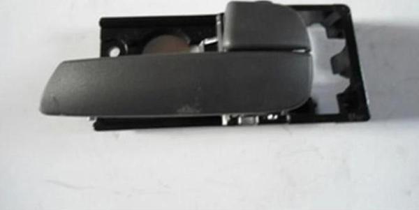 2006-2011 Kia Rio Iıı Ön Kapı İç Açma Kolu Sağ Gri (Hushan) (Adet) (Oem No:826201G000Xı) - Image 1