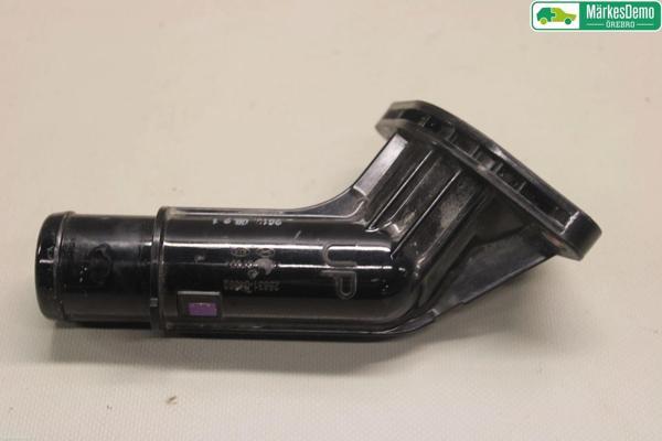 İ20 2015  Termostat Kapağı Üst Termostat Yuvası : Üst (Oem No:2563104000) - Image 1