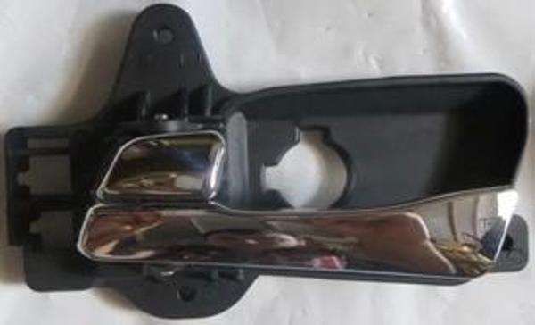Kıa Ceed- 08/09; Arka Kapı İç Açma Kolu Sol Elceği Nikelajlı (Hushan) (Oem No: 83610-2L000-Xpc) - Image 1