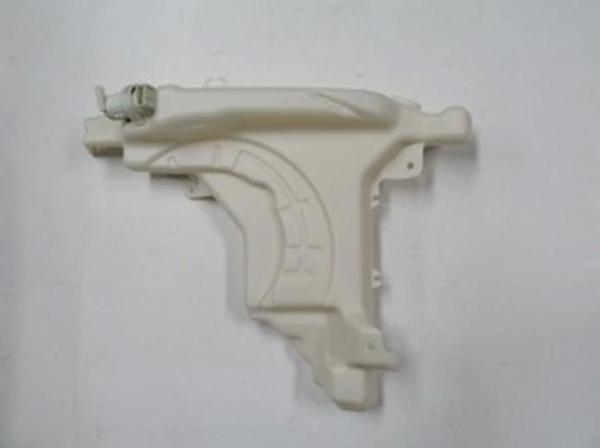 2010-2016 İsuzu Npr 3D Ön Cam Su Bidonu-Deposu Motorlu (Famella) (Adet) - Image 1