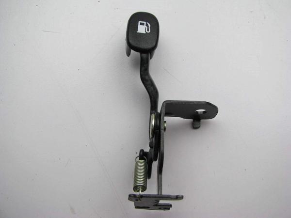 Mandal Yakıt Depo Açma Ceed 09-12 None (Oem No: 1517Myd3012001) - Image 1