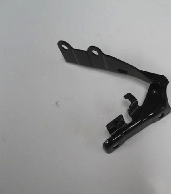 Isuzu D Max- Pıck Up- 04/07; Kaput Menteşesi Sağ (Hu Shan) (Oem No: 8-98050664-0) - Image 1