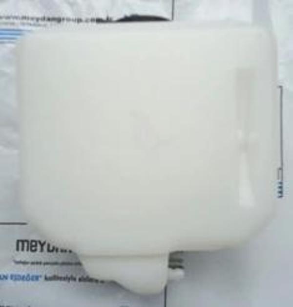 1990-1997 Mazda B2200 Pıck Up- Ön Cam Su Bidonu-Deposu Motorlu (Tw) (Adet) (Oem No:252276671) - Image 1