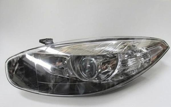 2013-2016 Renault Fluence Far Lambası Sol Elektrikli-Motorlu (Mercekli)(İç Aynası Siyah) H7-H7 (Ayfa - Image 1