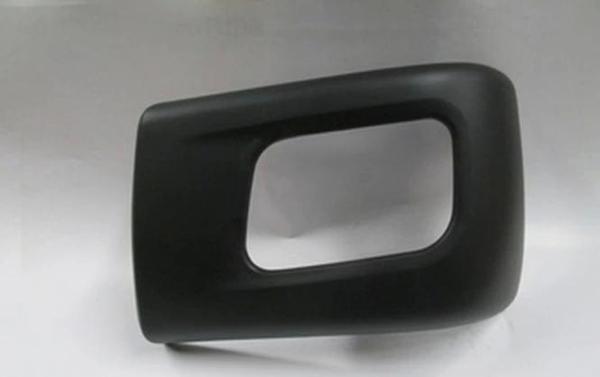 2013-2018 Mitsubishi Canter Fuso Ön Tampon Ucu Sol Siyah (Sis Delikli) (Fpı) (Adet) (Oem No:Mk618520 - Image 1