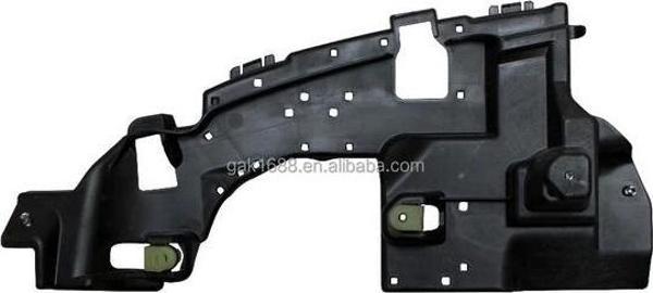 2014-2017 Mercedes C Class W205 Arka Tampon Braketi Sol (Amg) (Oem No:2058850100) - Image 1