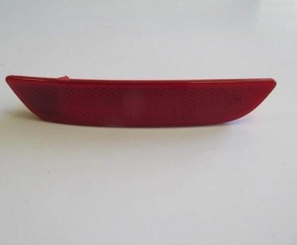 Renault Clıo- 4- Hb- 13/16; Arka Tampon Reflektörü Sağ Kırmızı (Oem No: 265605789R) - Image 1