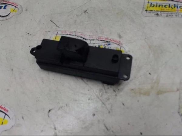 Düğme Cam Açma Mazda 3 Ön Sağ (Oem No: Bp4K-66-370) - Image 1