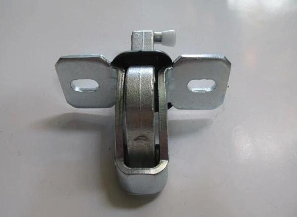 2003-2007 Peugeot Boxer Sürgülü Kapı Orta Ray Bağlantısı Sağ Oem No: 9033.K1 - Image 1