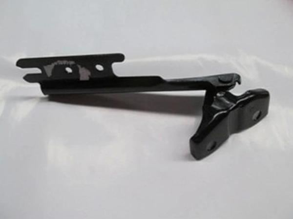1998-2001 Mazda 626 Sdhb Kaput Menteşesi Sağ (Mz010-228A-R) (Tw) (Adet) (Oem No:Ge4T52410) - Image 1