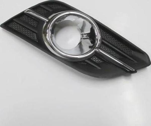 Opel Mokka- 12/16; Sis Lamba Kapağı Sağ Sis Delikli Siyah (Sis Yuvası Nikelajlı) (Tw) (Oem No: 95147 - Image 1