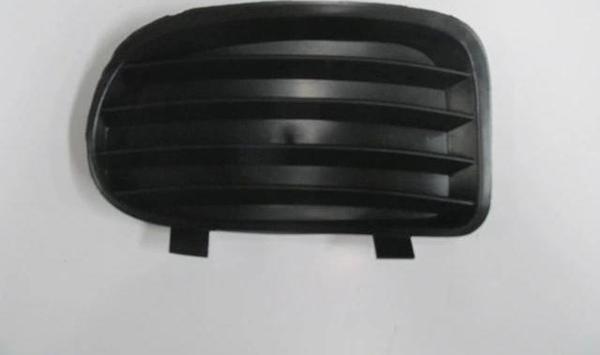 1999-2002 Opel Vectra B Sis Lamba Kapağı Sağ Sis Deliksiz (Adet) (Oem No:1400648) - Image 1