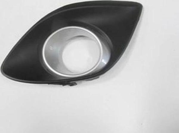 2012-2014 Mazda 2 Hb Sis Lamba Kapağı Sol Sis Delikli-Çerçevesi Gümüş Gri (Tyg) (Adet) (Oem No:Dr615 - Image 1