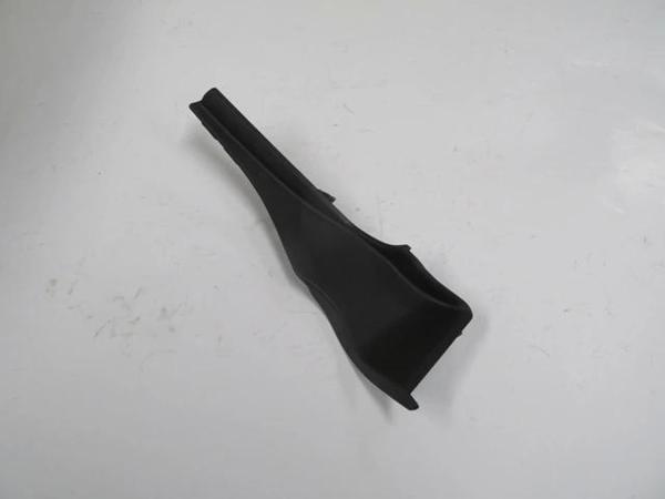 Nıssan Pıck Up- Navara- 16/22; Ön Çamurluk Arka Plastik Kaplaması Sağ (Orijinal) (Oem No: 63820-4Jg0 - Image 1