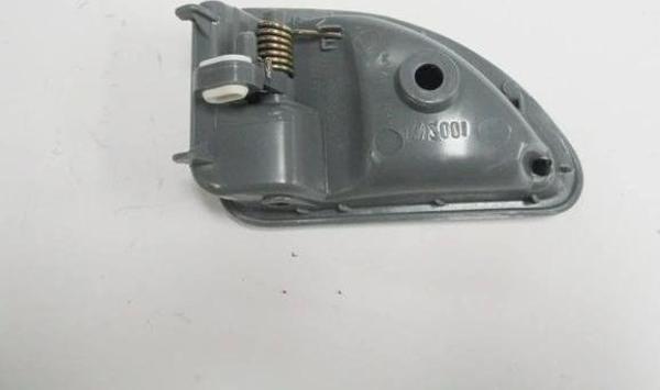 1998-2003 Renault Kangoo Ön Kapı İç Açma Kolu Sağ Gri Pütürlü (Tw) (Adet) (Oem No:8200259377) - Image 1