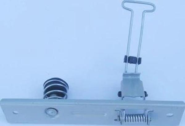 Opel Vıvaro- 04/08; Kaput Kilit Karşılığı (Pleksan) (Oem No: 8200677854) - Image 1