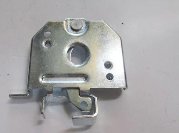 Renault Clıo- 2- Hb- 98/01; Kaput Kilidi (Oem No: 7700352729) - Image 1