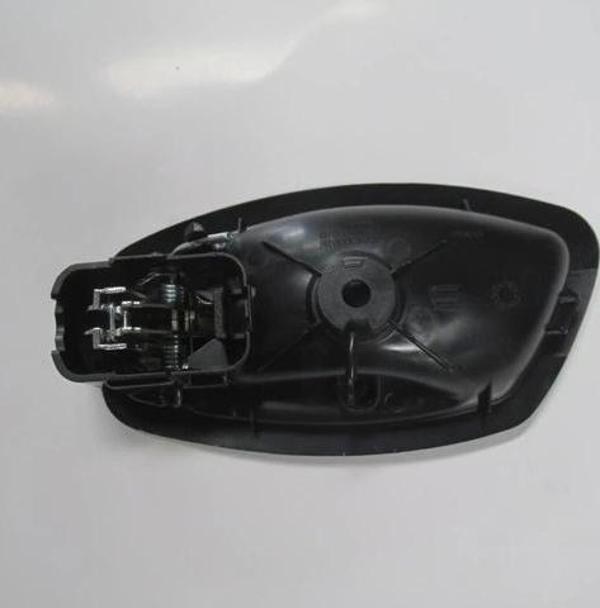 Renault Clıo- 4- Hb- 13/16; Ön Kapı İç Açma Kolu Sağ Nikelajlı (Oem No: 826720001R) - Image 1