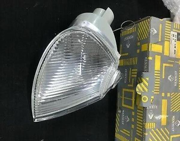 Sınyal Lambası Sol Duylu Renault Laguna I Bm 95- (Oem No: 7711130006) - Image 1