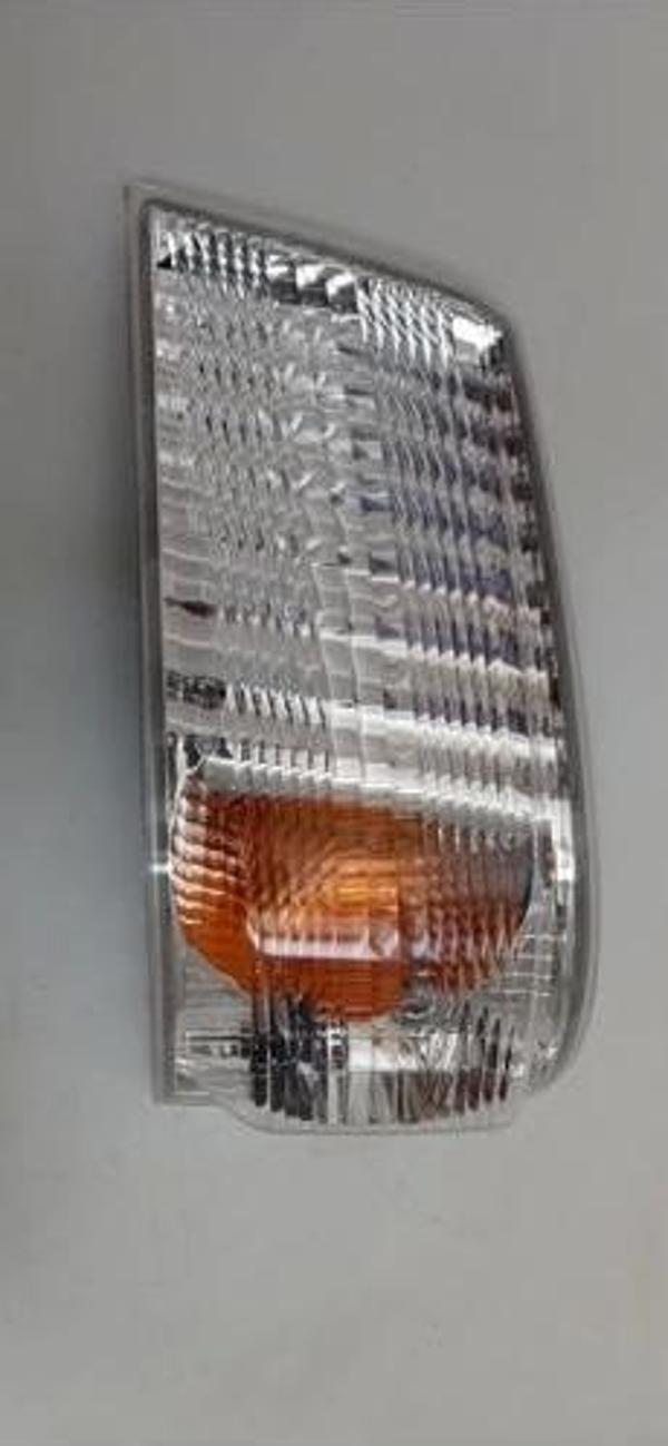 Sinyal Canter 2012- Sol  Oem No: Yrn 214-1570L-Ue - Image 1
