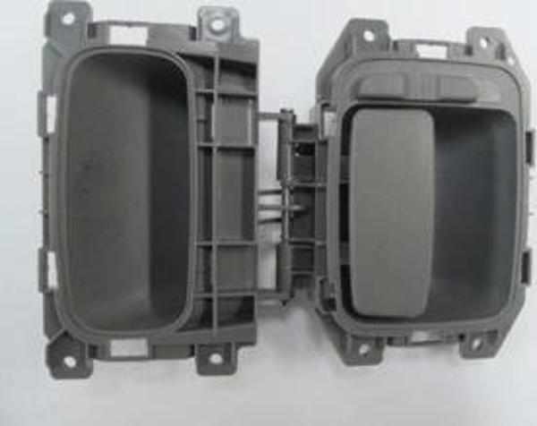 Mercedes Sprınter- 07/13; Bagaj Kapağı İç Açma Kolu Gri (Pütürlü Tip) (Hushan) (Oem No: 2E1827904) - Image 1
