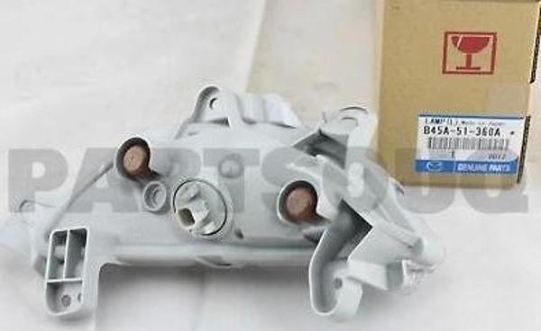Sınyal Lambası Sol Japon Mazda 3 (Bm) 1.5 13-16 (Oem No: B45A-51-360A) - Image 1