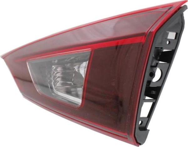 Stop Lambası Iç Sag Japon Mazda 3 (Bm, Bn) 1.5 13-18 (Oem No: B45A-51-3F0) - Image 1